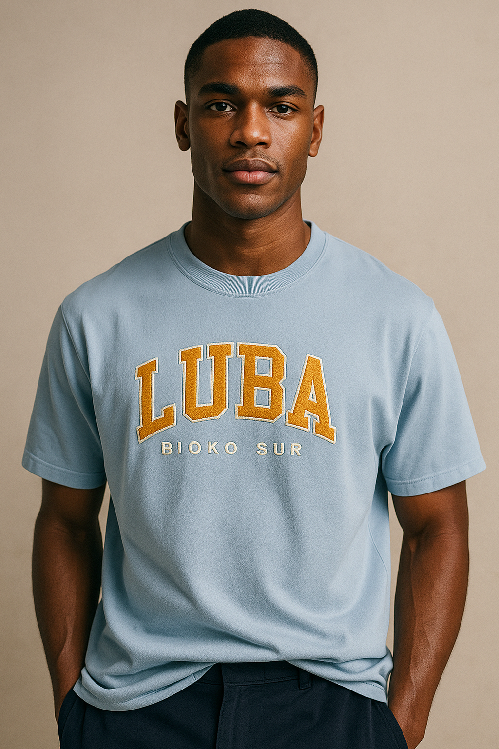 Camiseta Luba bordada en mostaza cálido - Unisex