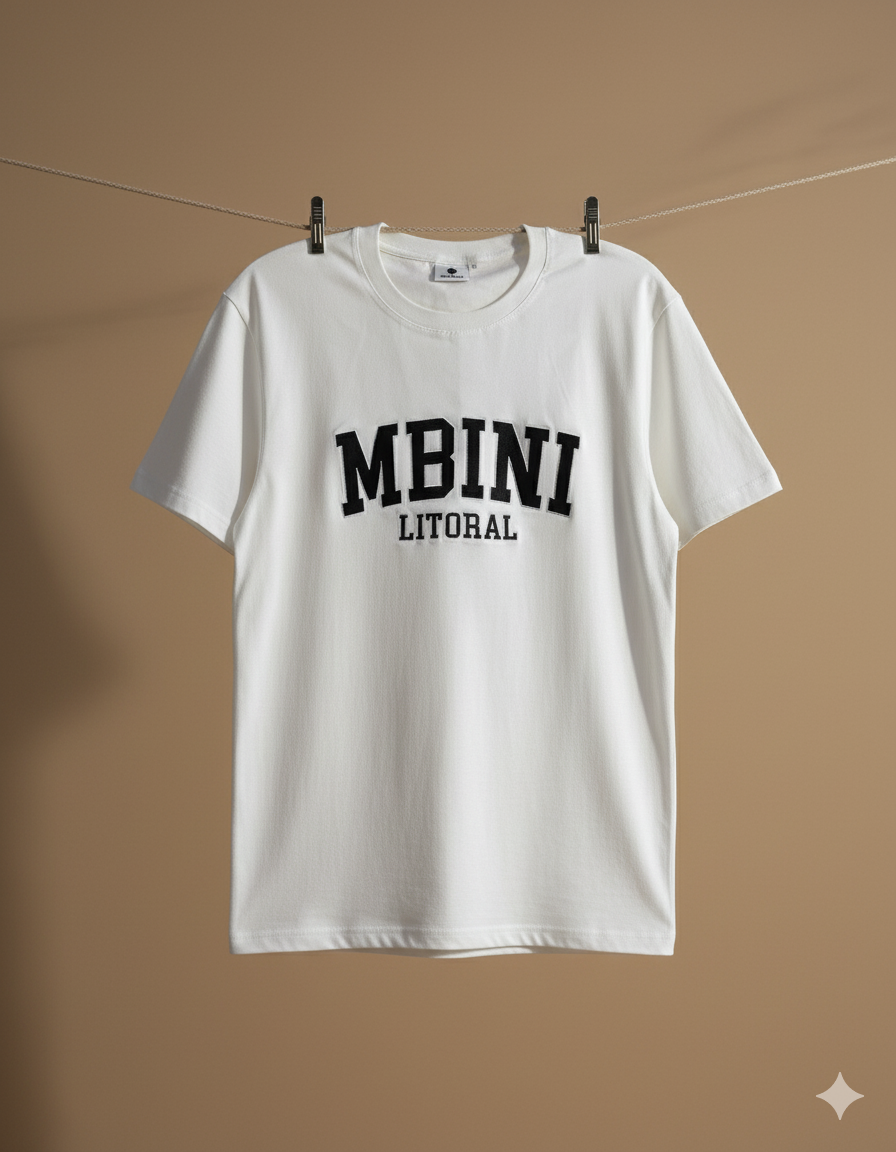 Camiseta Mbini bordada en negro - Unisex