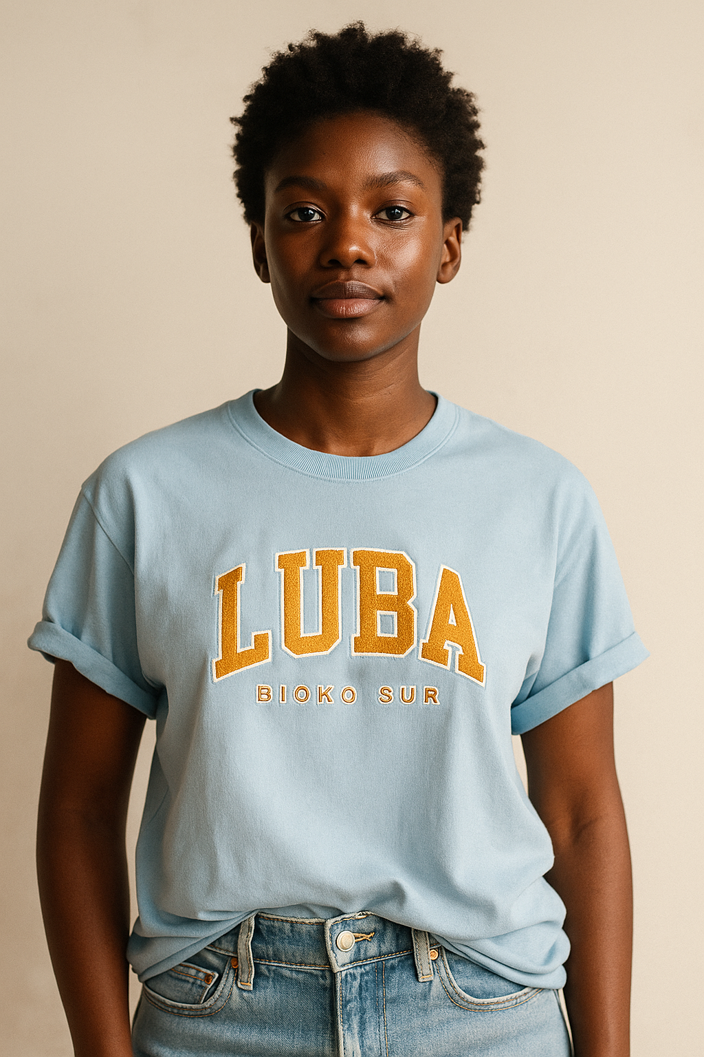 Camiseta Luba bordada en mostaza cálido - Unisex